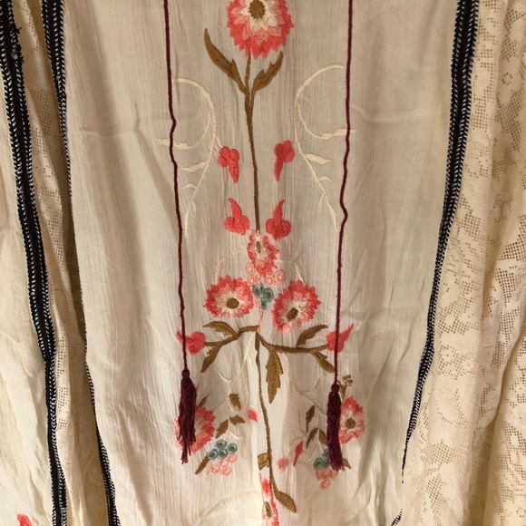 FREE PEOPLE EMBROIDERED BOHO BLOUSE - Picture 4 of 8